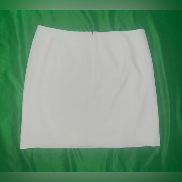 Reiss Mint Blazer and Skirt Set size Medium/ 8 - Picture 11 of 16